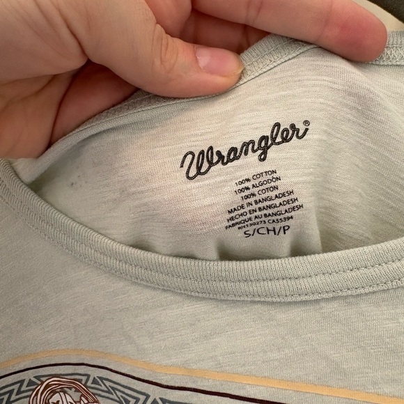 WRANGLER WOMEN'S COWBOYS DESERT LONG SLEEVE GRAPHIC TEE Size Small - Picture 3 of 6